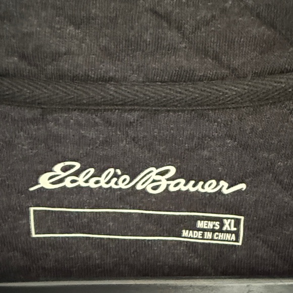 Eddie Bauer Charcoal Quilted Men's Crewneck Sweater - Picture 3 of 7